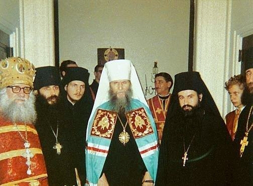 Архимандрит Пантелеимон, митрополит Филарет, протопресвитер Георгий (Граббе) и архимандрит Киприан (Куцумбас). 1969 г.jpg