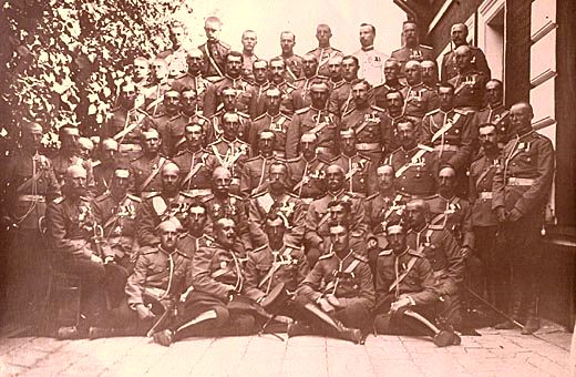 N2_with_horse_grenadiers_0.jpg