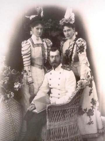 Свв. Николай, Александра и Елисавета..jpg