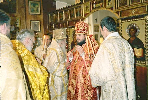 Варнава и Епископ Антоний 2003.jpg