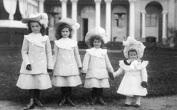 vel-kn-oljga-tatjyana-mariya-i-anastasiya-1903-g.jpg